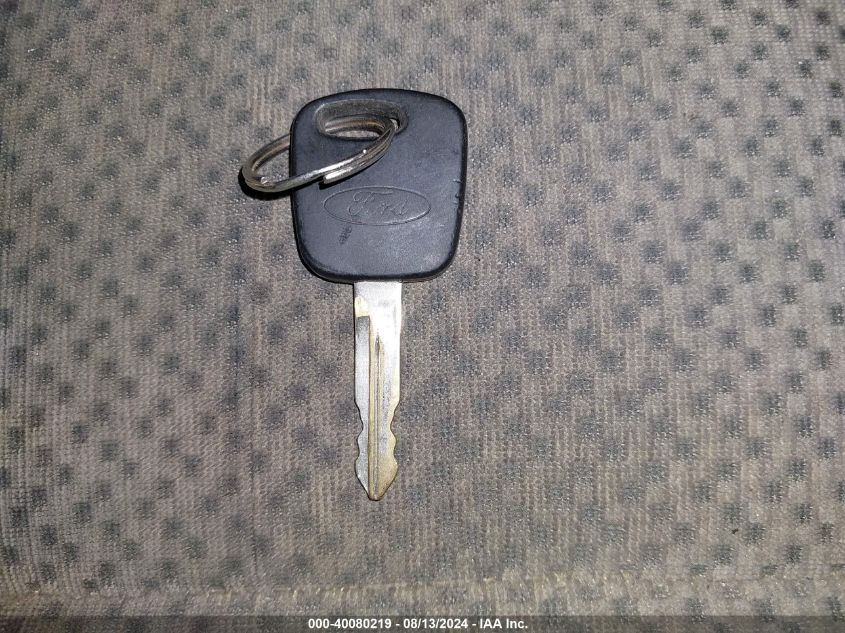 2002 Ford F-150 Lariat/Xl/Xlt VIN: 1FTPX18L62NB50960 Lot: 40080219