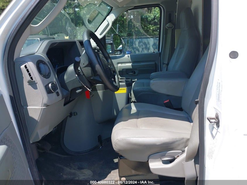 2022 FORD E-350 CUTAWAY(VIN: 1FDWE3FN5NDC00867