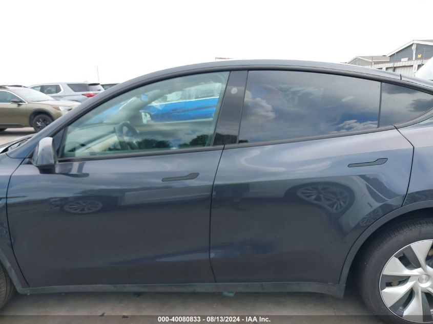 2024 TESLA MODEL Y - 7SAYGDEE8RA223105