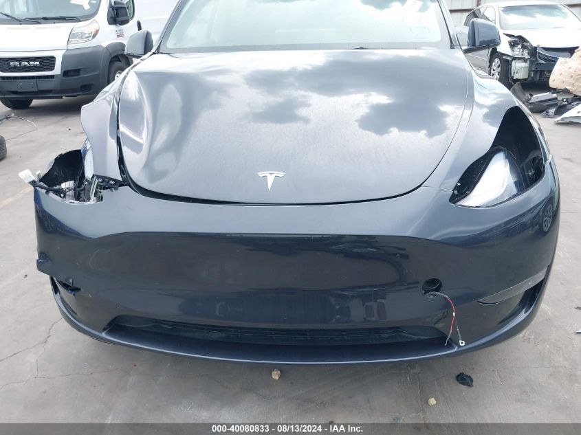 2024 TESLA MODEL Y - 7SAYGDEE8RA223105