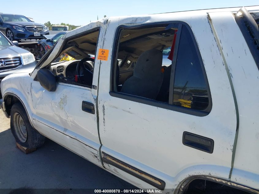 1998 Chevrolet Blazer Ls VIN: 1GNCS13W9W2187868 Lot: 40080870