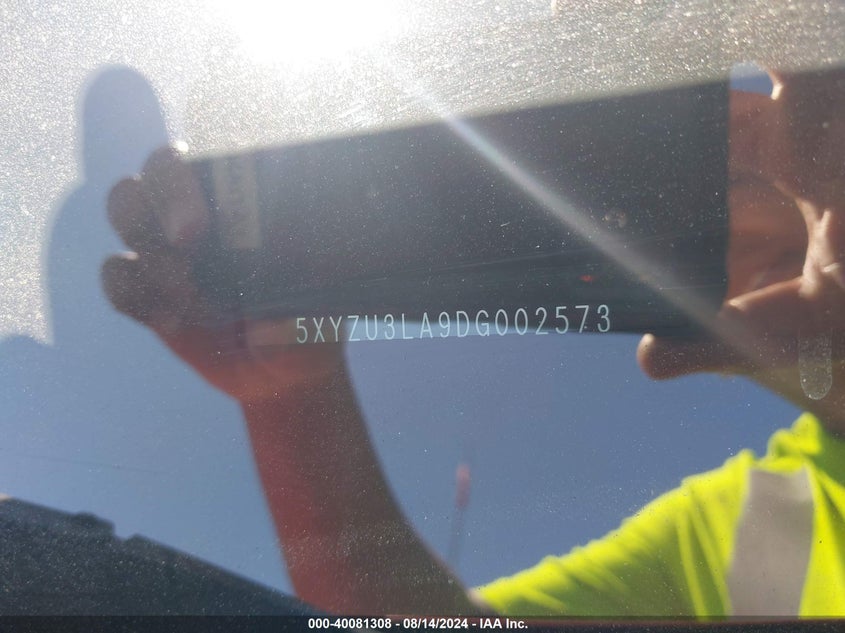 2013 Hyundai Santa Fe Sport VIN: 5XYZU3LA9DG002573 Lot: 40081308