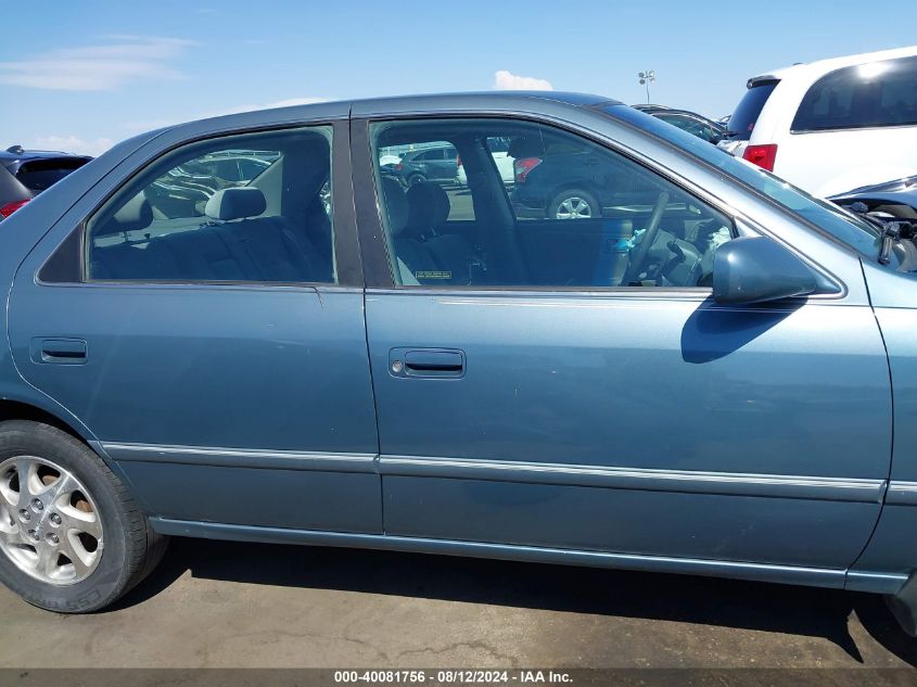 2000 Toyota Camry Xle VIN: JT2BG22K2Y0420457 Lot: 40081756