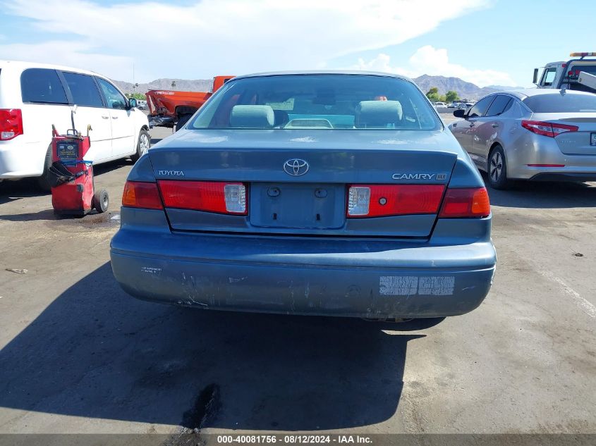 2000 Toyota Camry Xle VIN: JT2BG22K2Y0420457 Lot: 40081756