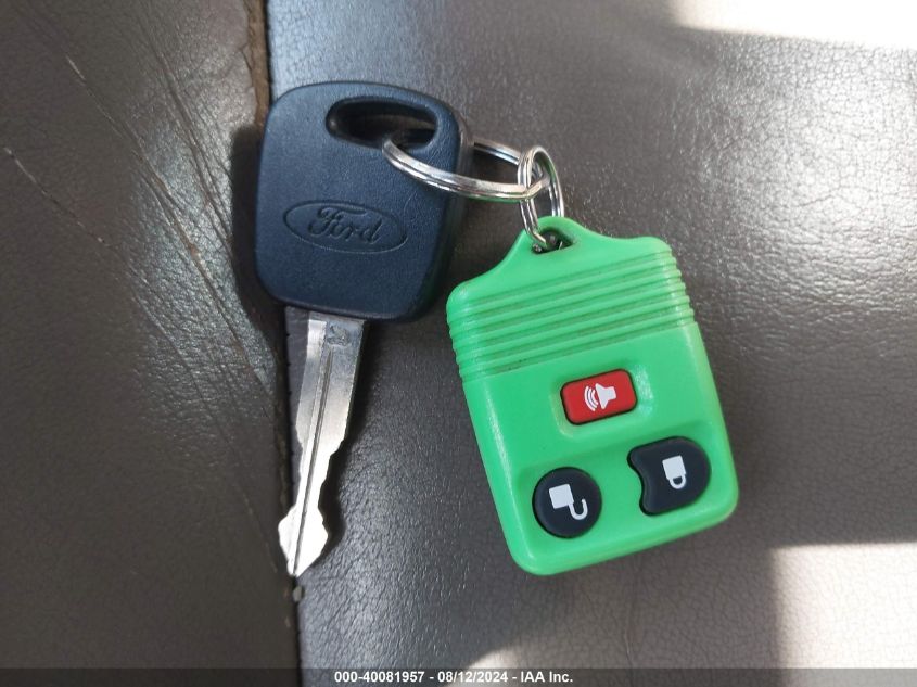 2002 Ford Escape Xlt VIN: 1FMYU04112KB98942 Lot: 40081957