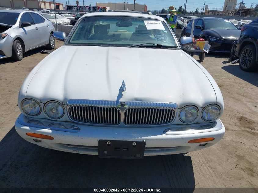 1999 Jaguar Xj8 Vanden Plas VIN: SAJKD6043XC869429 Lot: 40082042