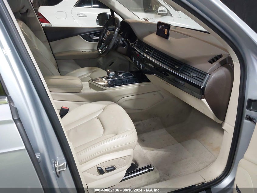 2018 AUDI Q7 3.0T PREMIUM - WA1LAAF7XJD026081