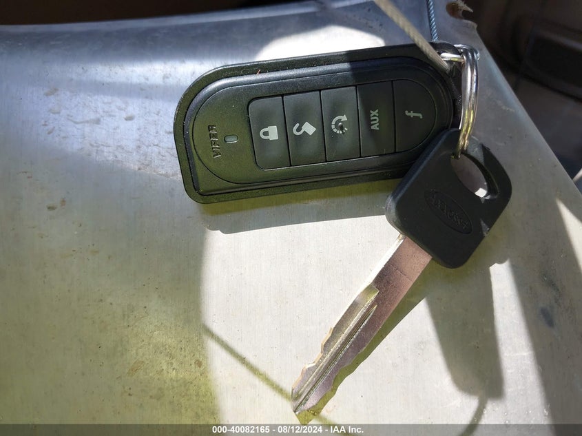 2000 Ford F-250 Lariat/Xl/Xlt VIN: 1FTNW21F0YEB42429 Lot: 40082165