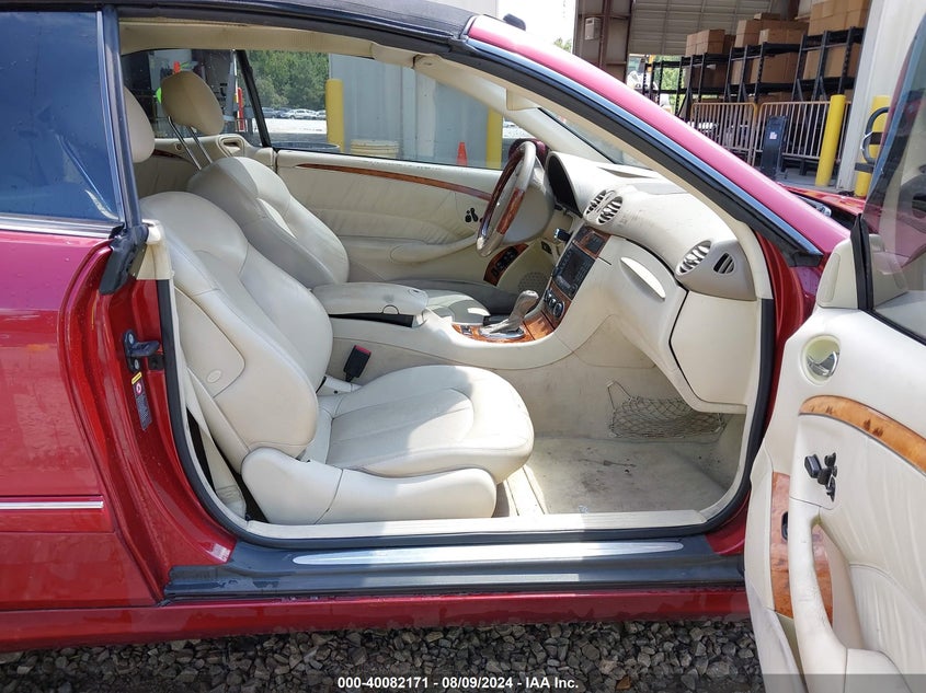 2005 Mercedes-Benz Clk 320 VIN: WDBTK65J05F135963 Lot: 40082171