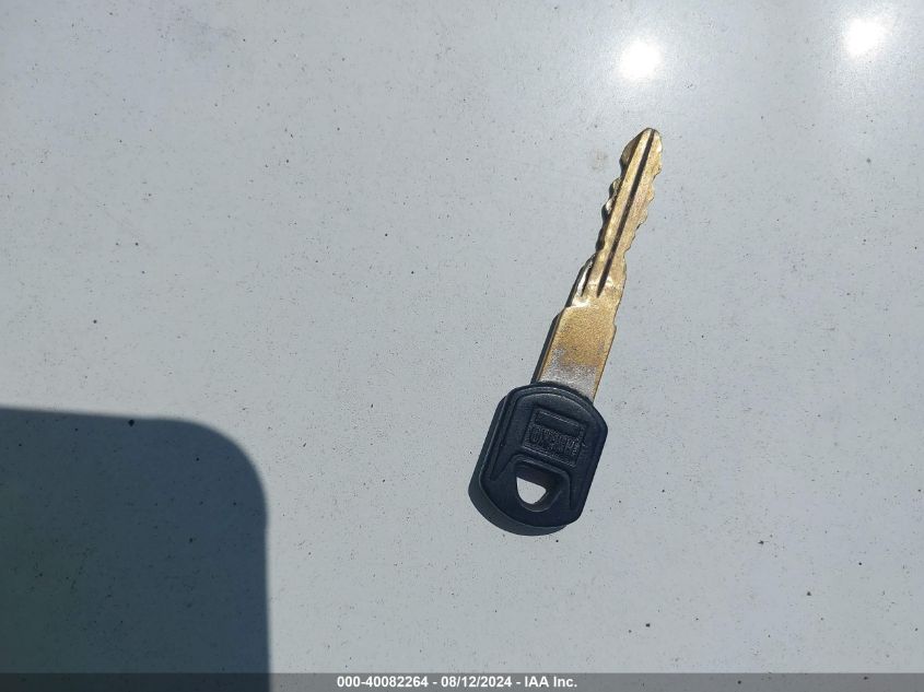 2003 Chevrolet Tahoe Ls VIN: 1GNEC13Z43R143005 Lot: 41684892