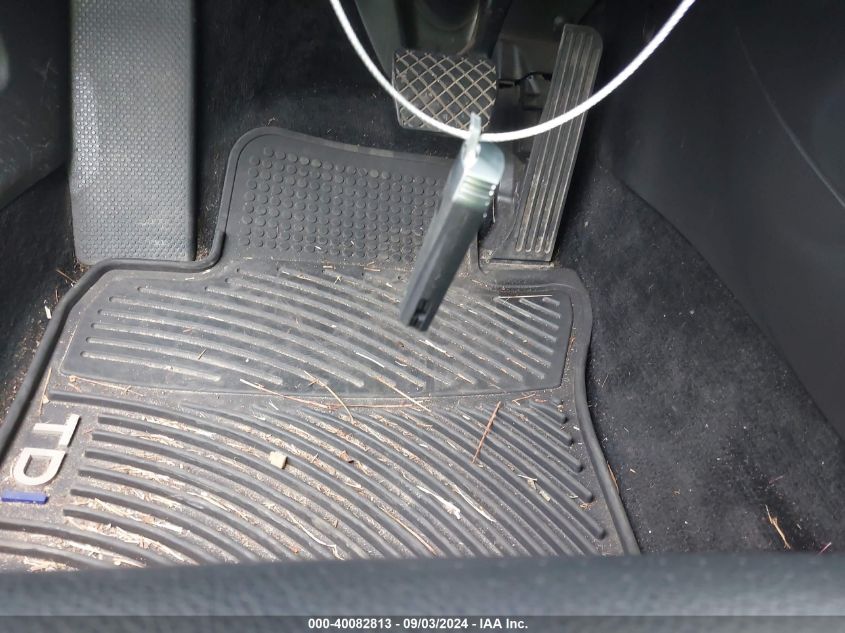 2010 Volkswagen Passat Komfort VIN: WVWXL9AN4AE051123 Lot: 40082813