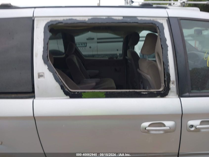 2001 Chrysler Town & Country Lxi VIN: 2C4GP54L11R245957 Lot: 40082945