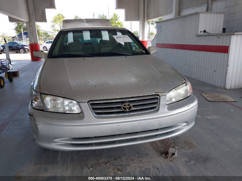 2000 Toyota Camry Ce/Le/Xle VIN: JT2BG22K2Y0475667 Lot: 40083378