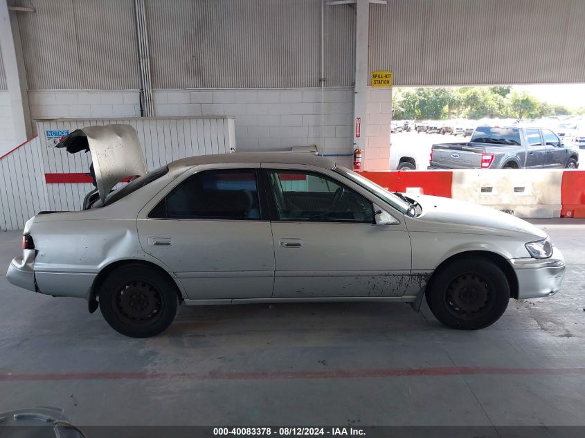 2000 Toyota Camry Ce/Le/Xle VIN: JT2BG22K2Y0475667 Lot: 40083378