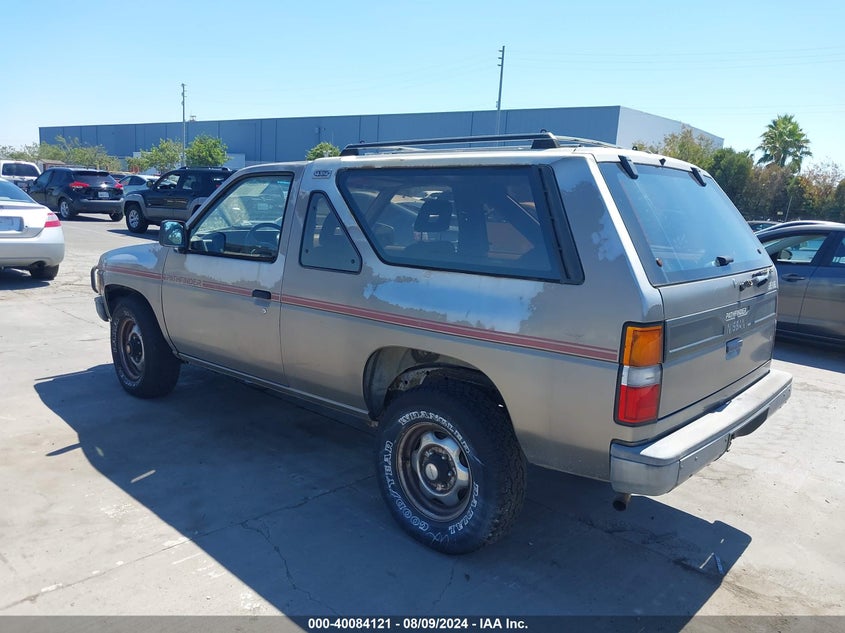 1987 Nissan Pathfinder VIN: JN8HD16YXHW033899 Lot: 40084121