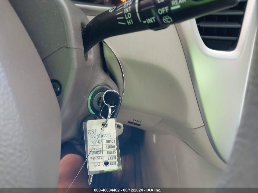 2005 Toyota Highlander V6 VIN: JTEDP21A450061435 Lot: 40084462