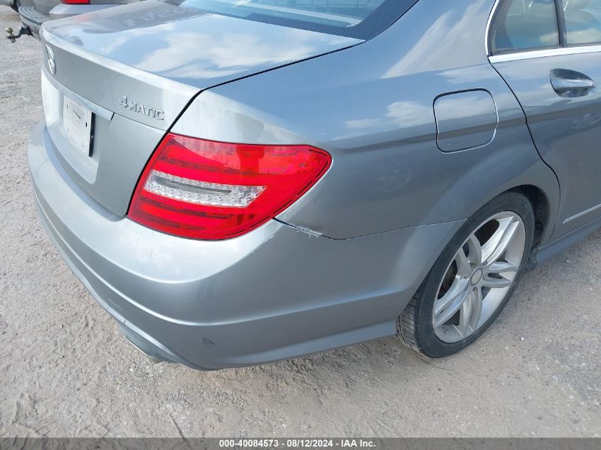 2012 Mercedes-Benz C 300 Luxury 4Matic/Sport 4Matic VIN: WDDGF8BBXCR206071 Lot: 40084573