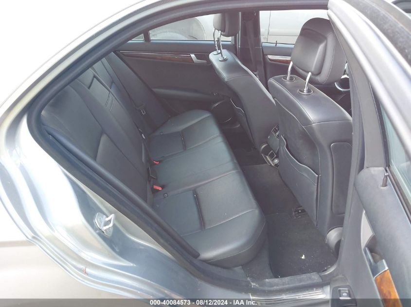 2012 Mercedes-Benz C 300 Luxury 4Matic/Sport 4Matic VIN: WDDGF8BBXCR206071 Lot: 40084573