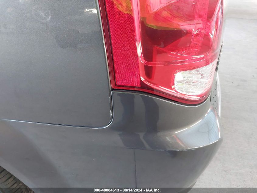 2018 Dodge Grand Caravan Sxt VIN: 2C4RDGCG4JR323827 Lot: 40084613