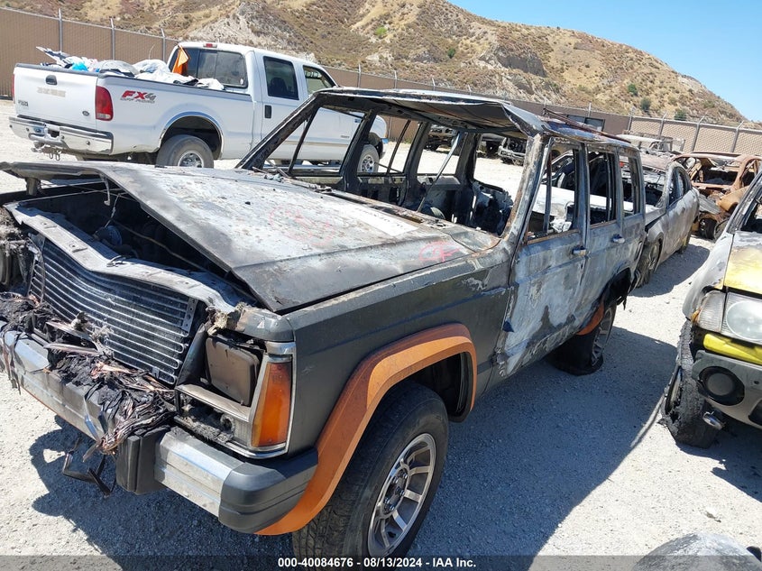 1987 Jeep Cherokee Laredo VIN: 1JCML784XHT065715 Lot: 40084676