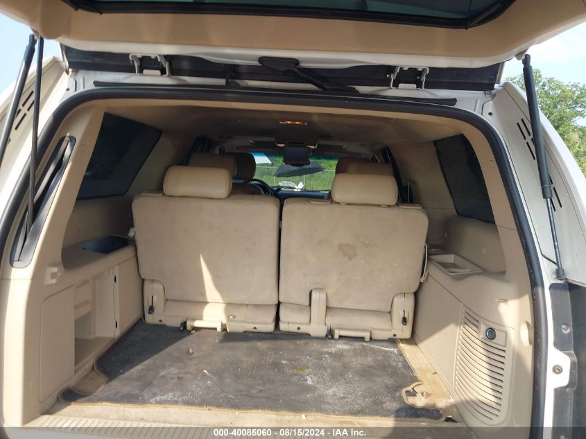 2010 Chevrolet Suburban 1500 Ltz VIN: 1GNUCKE01AR282537 Lot: 40085060