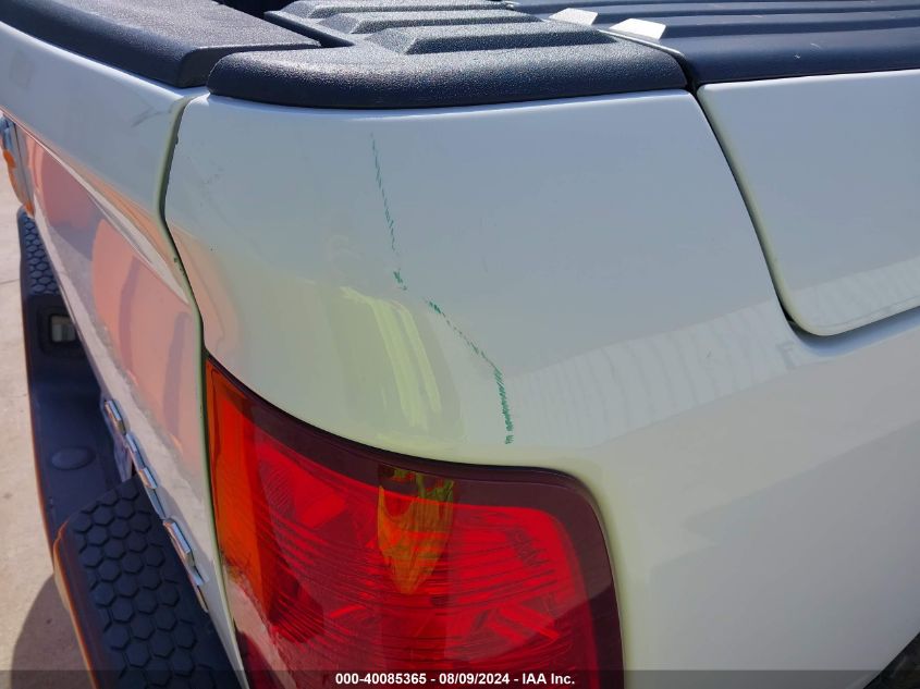 2019 Ram 1500 Classic Tradesman 4X4 5'7 Box VIN: 1C6RR7KG3KS682564 Lot: 40085365