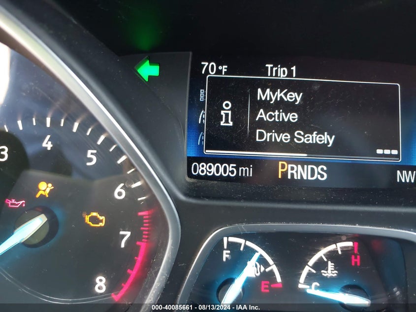 1FMCU9GD0JUD08564 2018 Ford Escape Se