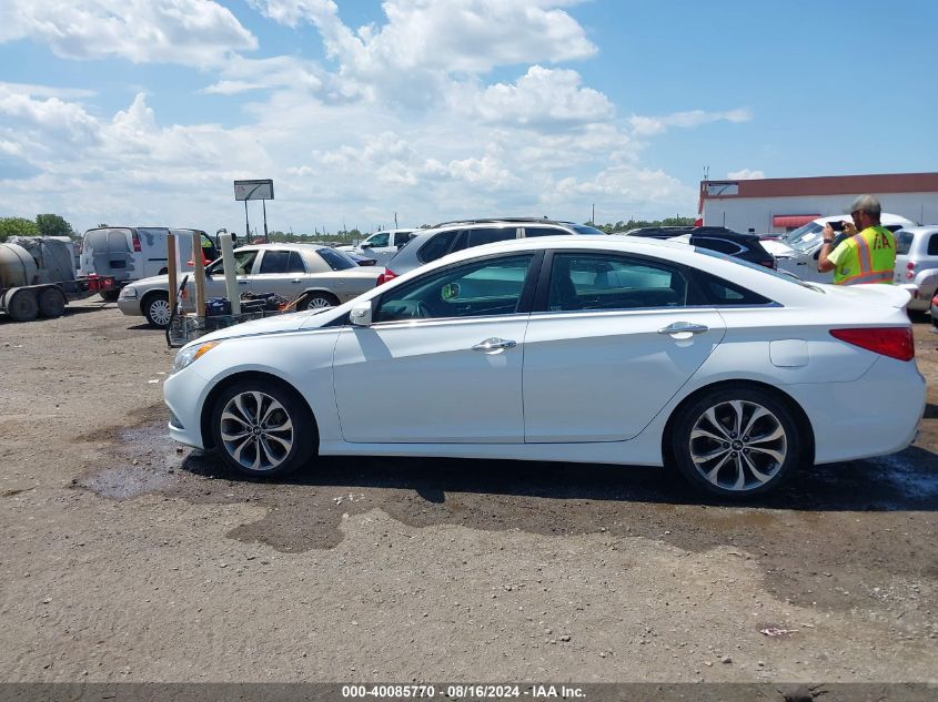 2014 HYUNDAI SONATA SE - 5NPEC4AC5EH820212