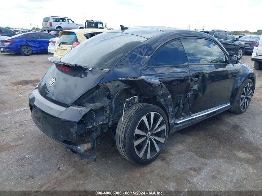 2013 VOLKSWAGEN BEETLE 2.0T TURBO 3VWV67AT2DM605322