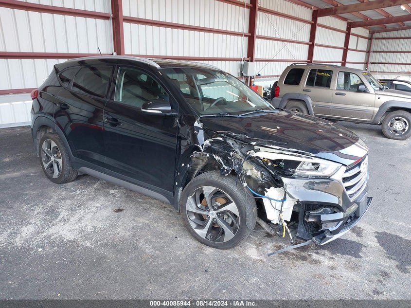 HYUNDAI TUCSON LIMITED/SPORT AND ECO/SE 2017