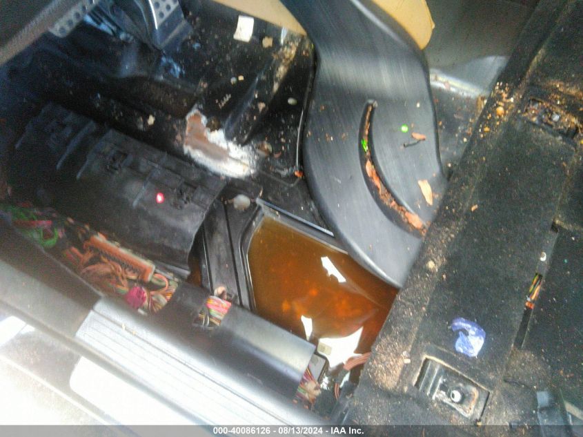 2011 Mercedes-Benz C 300 Luxury 4Matic/Sport 4Matic VIN: WDDGF8BB1BR176425 Lot: 40086126