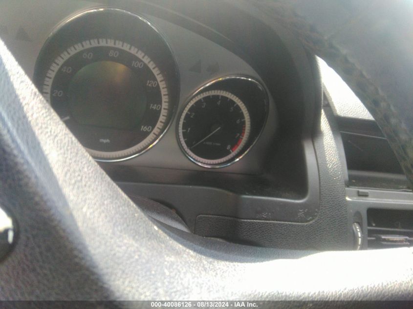 2011 Mercedes-Benz C 300 Luxury 4Matic/Sport 4Matic VIN: WDDGF8BB1BR176425 Lot: 40086126