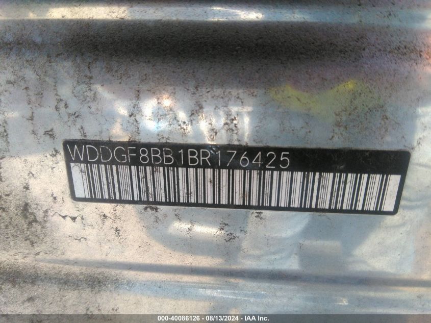 2011 Mercedes-Benz C 300 Luxury 4Matic/Sport 4Matic VIN: WDDGF8BB1BR176425 Lot: 40086126