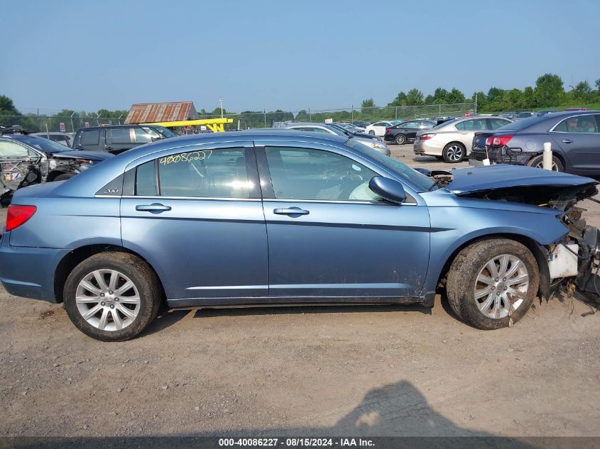 2011 Chrysler 200 Touring VIN: 1C3BC1FGXBN555655 Lot: 40086227