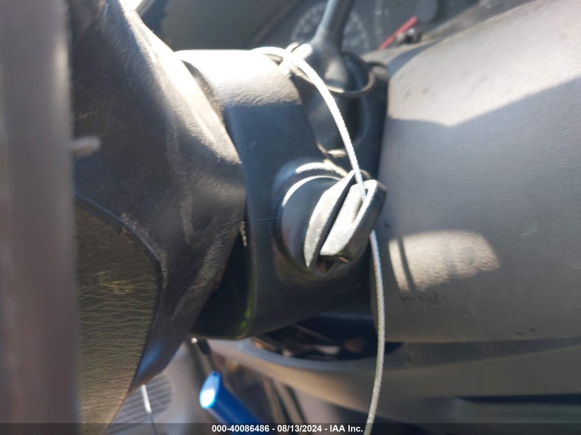 1999 Ford F-250 Lariat/Work Series/Xl/Xlt VIN: 1FTPX28L6XNA20660 Lot: 40086486