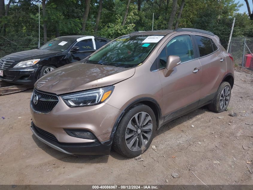 KL4CJCSB3JB573002 2018 BUICK ENCORE - Image 2