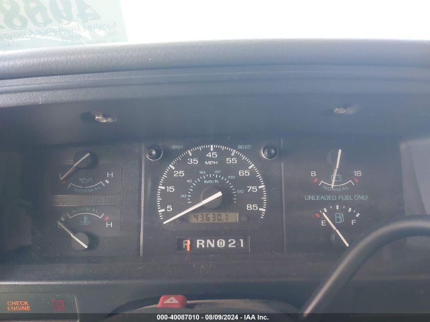 1994 Ford Econoline E350 Cutaway Van VIN: 1FDKE30G2RHB92671 Lot: 40087010