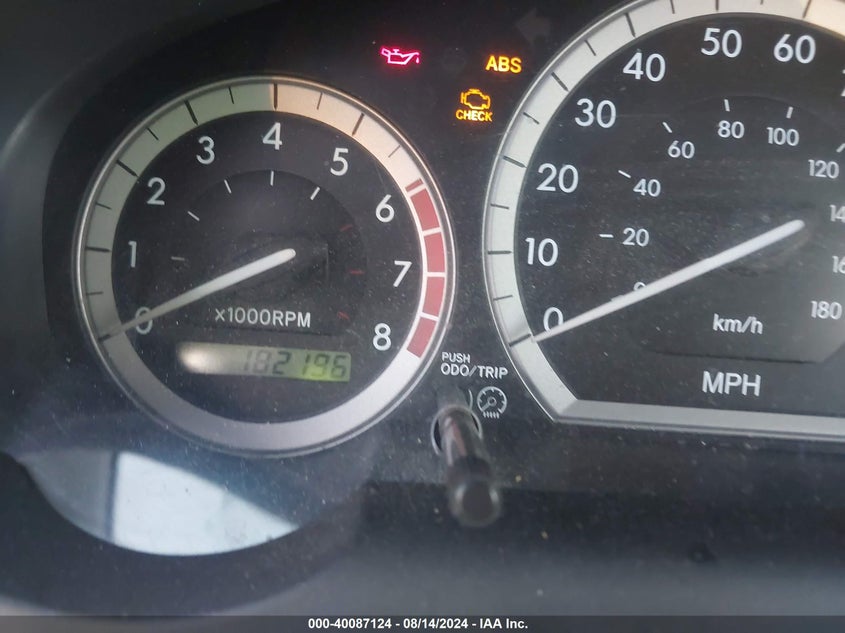 2005 Toyota Sienna Le VIN: 5TDBA23C05S051381 Lot: 40087124