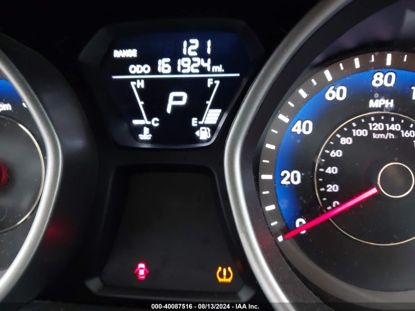 KMHDH4AE6DU507586 2013 Hyundai Elantra Gls