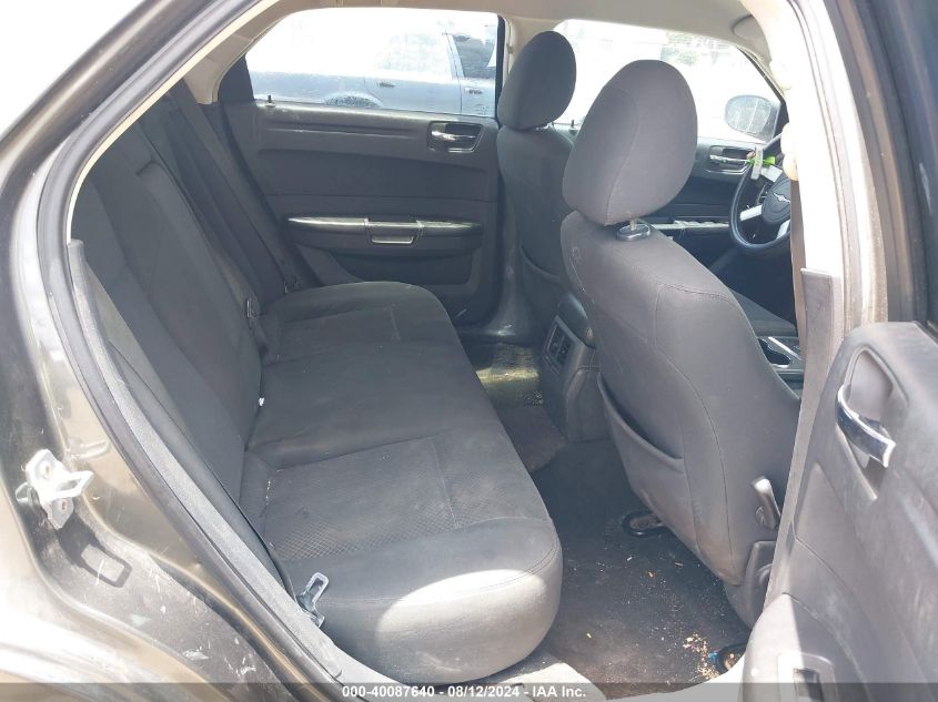 2008 Chrysler 300 Lx VIN: 2C3KA43R18H323055 Lot: 40087640