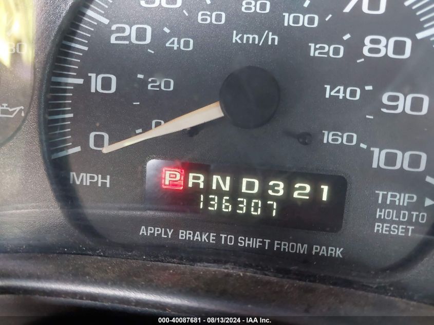 2001 Chevrolet Express G1500 VIN: 1GCEG15W711237309 Lot: 40087681