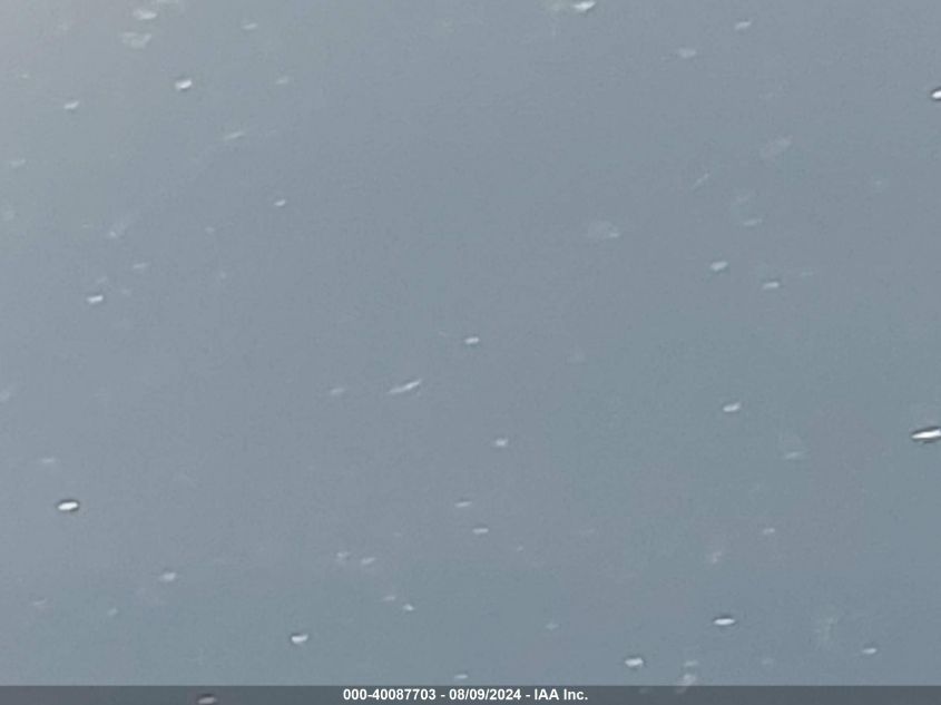 2018 Chevrolet Equinox Lt VIN: 3GNAXJEV0JL384772 Lot: 40087703