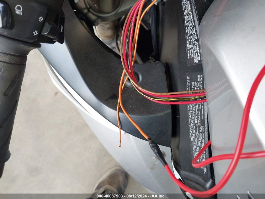 2006 SUZUKI GSX-R600 K6 - JS1GN7DAX62112159