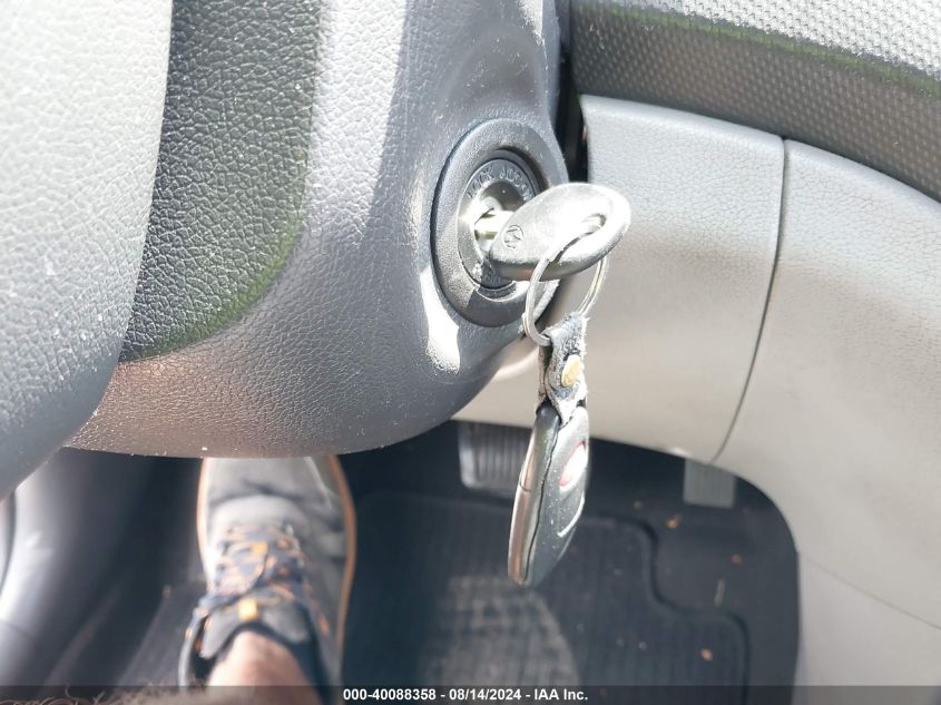 2015 Hyundai Accent Gls VIN: KMHCT4AE6FU798913 Lot: 40088358