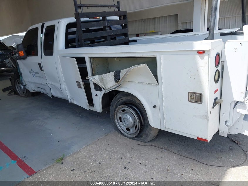 2011 Ford F-250 Super Duty VIN: 1FD7X2A60BEC58884 Lot: 40088518