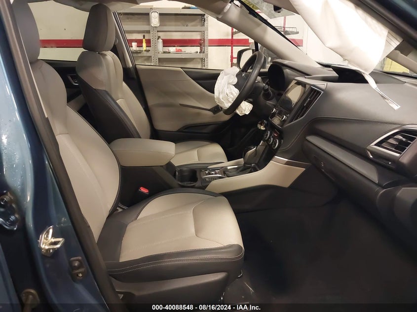 2020 SUBARU FORESTER LIMITED - JF2SKAUC2LH608266