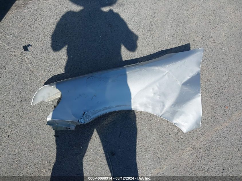 2004 Chevrolet Venture Plus VIN: 1GNDU03E94D260643 Lot: 40088914