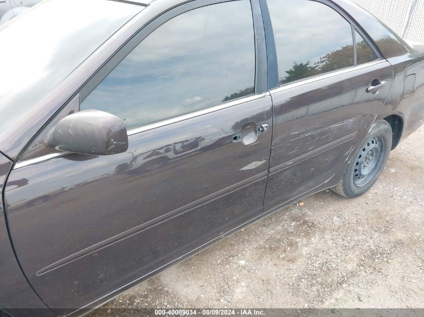 2003 Toyota Camry Le VIN: 4T1BE32K53U743885 Lot: 40089034