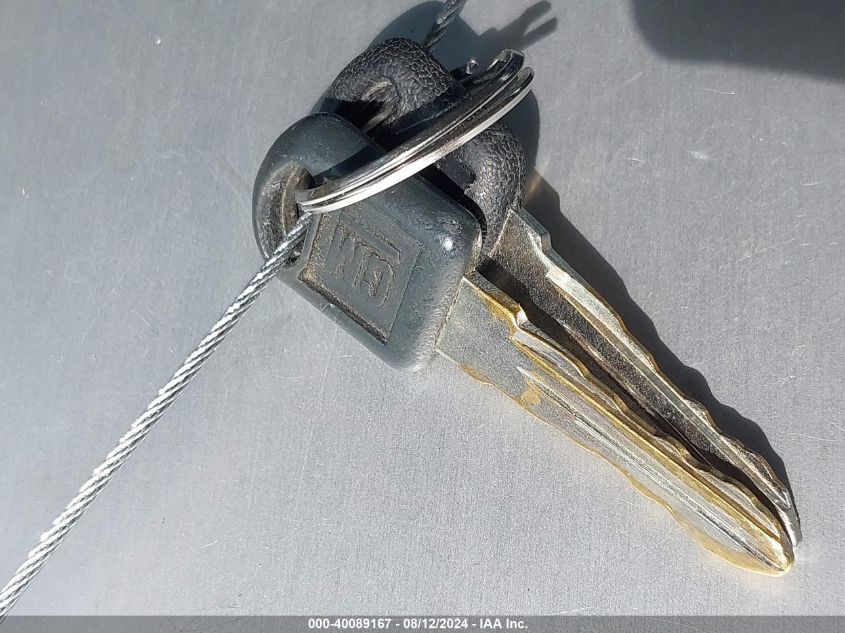 1995 GMC Suburban K1500 VIN: 1GKFK16K5SJ709107 Lot: 40089167