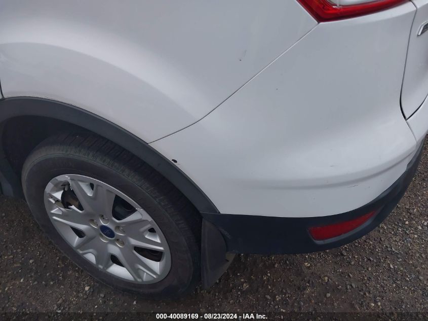 2015 Ford Escape S VIN: 1FMCU0F72FUC19898 Lot: 40089169